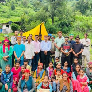 कुल्लू में भूस्खलन से 14 परिवार बेघर:विधायक शौरी बोले- सरकार ने न कोई राहत कार्य शुरू किया, न शिविर लगाए
