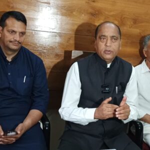 जयराम ठाकुर बोले- बारिश के कारण 500 घर बहे:25 पुल टूटे; बिजली-पानी ठप, 4 दिन से कई इलाके अंधेरे में