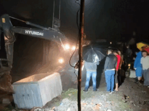 हिमाचल में रातभर बारिश, चंडीगढ़-मनाली फोरलेन बंद:नेहरू कुंड का बढ़ा जलस्तर, डरे-सहमे रहे लोग; आज 4 जिलों में यलो अलर्ट
