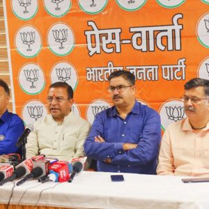 आपदा पीड़ितों पर FIR से भड़की भाजपा:धर्मशाला में प्रदेश महामंत्री कपूर बोले- सरकार वापस ले केस, राजस्व मंत्री पर साधा निशाना