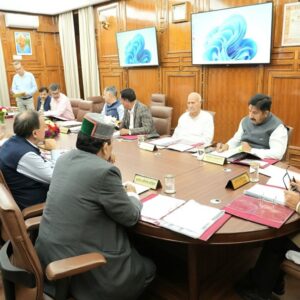 हिमाचल सरकार ने हायर ग्रेड-पे की नोटिफिकेशन वापस ली:10 हजार इम्पलॉयज का दोबारा वेतन निर्धारण होगा; सैलरी कम होगी, कर्मचारियों में हड़कंप