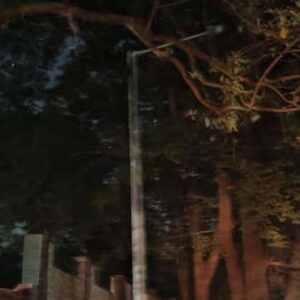 धर्मशाला में अधूरी स्ट्रीट लाइट पर 30 लाख खर्च:फिर भी नहीं जगमगा रही सड़कें, 24.92 करोड़ में दिया था 7000 स्ट्रीट लाइट का ठेका