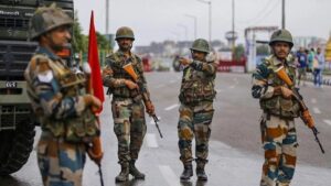 असम: आर्मी कैंप पर ग्रेनेड से हमला, तीन जवान गंभीर रूप से घायल, करीब 1 घंटे तक होती रही गोलीबारी​on October 17, 2025 at 3:21 am