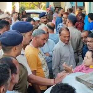 कांगड़ा में विवाहिता की संदिग्ध हालात में मौत:पिता ने लगाया हत्या का आरोप, पति को हिरासत में लेने के बाद किया अंतिम संस्कार