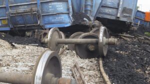मथुरा में मालगाड़ी के 12 डिब्बे पटरी से उतरे, इन रूटों पर ट्रेनों की आवाजाही हुई ठप​on October 21, 2025 at 6:21 pm