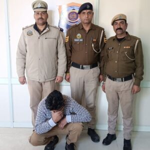 कांगड़ा में चिट्टे के साथ अमृतसर का युवक काबू:शाहपुर के पास पुलिस ने की नाकाबंदी; नशा तस्करों पर कसा शिकंजा