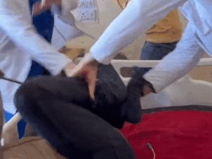 शिमला में मरीज से मारपीट मामला तूल पकड़ रहा:डॉक्टर पर अटैम्प्ट टू मर्डर FIR पर अड़े परिजन; आज SP से मिलकर गिरफ्तारी मांगेगे