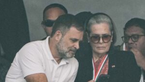 नेशनल हेराल्ड केस में राहुल-सोनिया को झटका, दिल्ली हाईकोर्ट ने जारी किया नोटिस, ED की याचिका पर कार्रवाई​on December 22, 2025 at 8:53 am