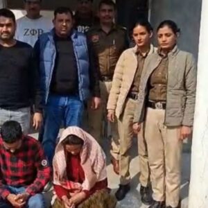 सोनीपत में 8 लाख की चरस समेत महिला तस्कर अरेस्ट:साथी भी गिरफ्तार, हिमाचल की रहने वाली, पति के जेल में, सिंडिकेट की कमान संभाली