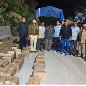 कांगड़ा पुलिस ने पकड़ी 149 पेटी अवैध शराब:शाहपुर के युवक की गाड़ी से बरामद, आरोपी को किया गिरफ्तार, पूछताछ शुरू