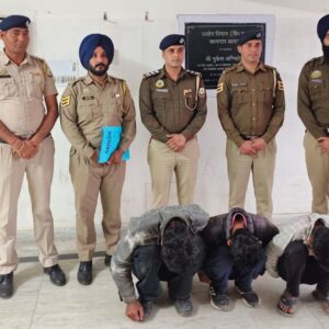 ऊना में चोरी के दो मामलों में तीन आरोपी गिरफ्तार:दुकान से चुराया था सामान; पंजाब के गढ़शंकर से पकड़े