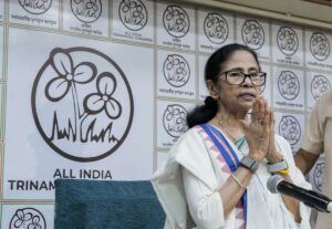 “छापेमारी के दौरान सीएम का जबरदस्ती घुसना सही नहीं है”, SC ने I-PAC मामले में ममता बनर्जी को लगाई फटकार​on March 18, 2026 at 12:07 pm