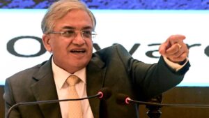 मुख्य चुनाव आयुक्त ज्ञानेश कुमार के खिलाफ महाभियोग प्रस्ताव ला सकता है विपक्ष, नोटिस पर 180 सांसदों ने किया साइन​on March 11, 2026 at 2:25 pm