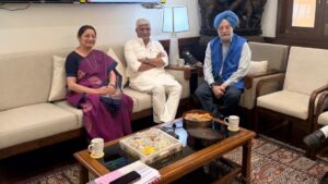 व्यवसायों को राहत देगी सरकार, मासिक जरूरत का 20 प्रतिशत गैस उपलब्ध कराया जाएगा, केंद्रीय मंत्री गजेन्द्र सिंह शेखावत का ऐलान​on March 13, 2026 at 8:46 am