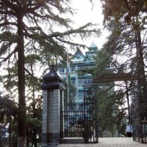 हिमाचल हाईकोर्ट बोला- JNNURM बसों से संचालन पर रोक नहीं:याचिकाकर्ता की अंतरिम राहत की मांग खारिज, केंद्र-राज्य और HRTC को नोटिस