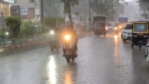 कश्मीर में बर्फबारी, पुणे में गिरे ओले, पश्चिमी विक्षोभ का देशभर में असर, जानिए अगले 2 दिन के मौसम का हाल​on March 30, 2026 at 12:37 pm