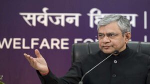 मदुरै एयरपोर्ट बनेगा अंतरराष्ट्रीय हवाई अड्डा, जल जीवन मिशन को दिसंबर 2028 तक बढ़ाने की मंजूरी; केंद्रीय कैबिनेट के बड़े फैसले​on March 10, 2026 at 11:07 am