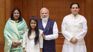 PM मोदी से मिले वरुण गांधी, परिवार भी रहा मौजूद, सामने आई तस्वीर​on March 17, 2026 at 8:21 am