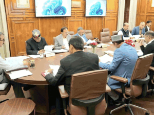 हिमाचल के अस्पतालों में चहेतों को मेडिसिन शॉप:42 दुकानों से मात्र ₹37.29 लाख किराया, एक कैंटीन 32 लाख दे रही, सिस्टम पर सवाल