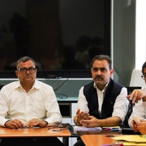 धर्मशाला में IPL मैच की तैयारियां तेज:BCCI-पंजाब किंग्स के प्रतिनिधियों ने की बैठक; डीसी ने सहयोग का दिया आश्वासन