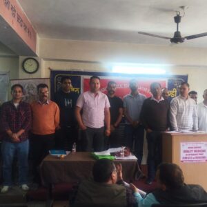 हिमाचल में मेडिकल रिप्रेजेंटेटिव्स ने लगाया शोषण का आरोप:काम के घंटे तय करने व दवाओं पर जीरो GST की मांग, सेल का प्रेशर कम हो