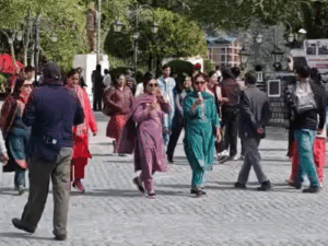 हिमाचल में आज रात से स्ट्रांग वेस्टर्न डिस्टरबेंस एक्टिव होगा:कल-परसों तेज ओलावृष्टि-बारिश और तूफान का ऑरेंज अलर्ट, 7 अप्रैल तक बरसेंगे बादल