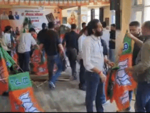 शिमला में BJP की ‘जन आक्रोश पदयात्रा’:महिला आरक्षण मुद्दे पर प्रदर्शन, नारी शक्ति वंदन अधिनियम संशोधन विधेयक गिरने के खिलाफ मार्च