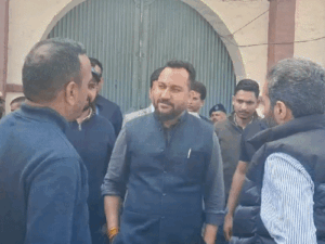 हिमाचल में BJP विधायक के चाचा-भाई का पुलिस रिमांड बढ़ा:नहीं मिली सीजेएम कोर्ट से राहत, हमीरपुर से सुजानपुर शिफ्ट दोनों आरोपी