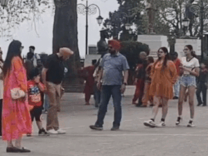 हिमाचल के 10 जिलों में आज ओलावृष्टि-तूफान का अलर्ट:ऊंचे पहाड़ों पर बर्फबारी, निचले इलाकों में तेज बारिश, अगले 6 दिन बरसेंगे बादल