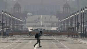 दिल्ली से लेकर UP, राजस्थान और मध्य प्रदेश तक लू का अलर्ट, IMD ने बताया कब मिलेगी राहत​on April 26, 2026 at 1:27 am