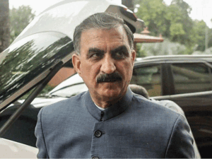 हिमाचल सरकार की फजीहत कराने वाले अफसरशाही के 12 फैसले:CM को हर बार लेना पड़ा यू-टर्न, सरकारी भवनों में 233% किराया बढ़ोतरी भी वापस