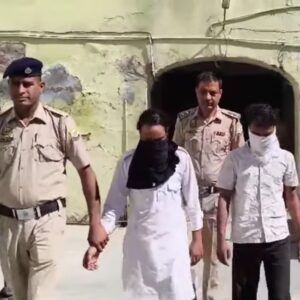 ऊना लूट मामले में 2 आरोपी जालंधर से गिरफ्तार:शराब ठेके और पेट्रोल पंप पर की वारदात; तीसरे आरोपी की तलाश में पुलिस की रेड