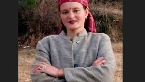 शिमला में मंदिर प्राण-प्रतिष्ठा के जश्न के बीच चली गोली, 2 बच्चों की मां की दर्दनाक मौत​on April 27, 2026 at 4:58 am