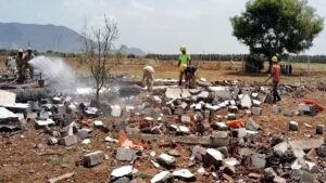 तमिलनाडु की एक और पटाखा फैक्ट्री में ब्लास्ट, दरवाजा खुलते ही 2 मजदूरों के उड़े परखच्चे​on April 25, 2026 at 2:05 pm