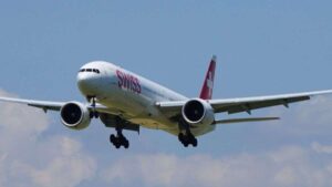 दिल्ली एयरपोर्ट पर बड़ा हादसा टला, टेक ऑफ से पहले विमान से उठने लगा धुआं, 232 यात्री थे सवार​on April 26, 2026 at 5:02 am