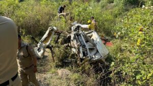 उत्तराखंड में दर्दनाक हादसा: टिहरी गढ़वाल में गहरी खाई में गिरा वाहन, 8 लोगों की मौत, अंतिम संस्कार से लौट रहे थे​on April 23, 2026 at 1:52 pm