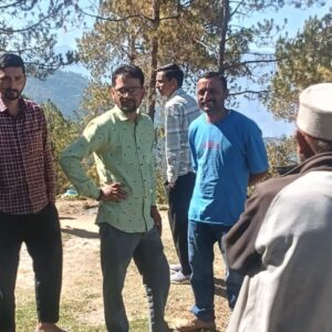 करसोग में मतदान कर्मियों की बड़ी लापरवाही:बैलेट पेपर पर BDC उम्मीदवार का नाम नहीं लिखा, अब नई डेट पर वोटिंग