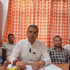 मंडी के बाबा कमलाहिया मंदिर कमेटी पर भ्रष्टाचार के आरोप:मेलों की दान राशि खाते में जमा नहीं, लंगर के नाम पर वसूली का आरोप