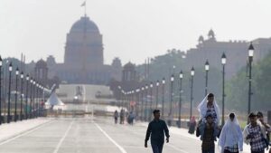 Weather Update: दिल्ली-NCR में आज कैसा रहेगा मौसम? घर से निकलने से पहले जरूर जान लें​on May 5, 2026 at 1:37 am
