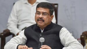 नीट पेपर की दोबारा परीक्षा को लेकर शिक्षा मंत्री धर्मेंद्र प्रधान के घर पर हाई लेवल बैठक, कई शीर्ष अधिकारी मौजूद​on May 14, 2026 at 6:04 pm