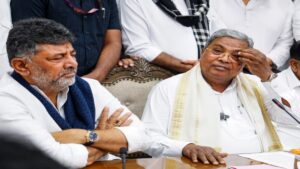 सिद्धारमैया का इस्तीफा, सीएम पद की शपथ लेने के लिए DK शिवकुमार ने अपने एस्ट्रोलॉजर से तीन तारीखें मांगी​on May 28, 2026 at 12:57 pm