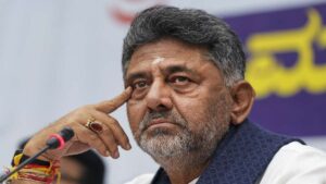 कर्नाटक कांग्रेस में CM पोस्ट की रस्साकशी शुरू, डीके शिवकुमार ने फिर दिया बड़ा बयान; सिद्धारमैया गुट में खलबली​on May 21, 2026 at 11:57 am