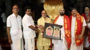 तिरुमला मंदिर पहुंचे अनंत अंबानी, पूजा-अर्चना के बाद कराया मुंडन; दान करेंगे 25 इलेक्ट्रिक बसें, ड्राइवरों का खर्च भी उठाएगी रिलायंस​on June 28, 2026 at 5:32 am