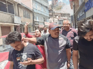शिमला-नाबालिग से छेड़छाड़ के आरोपियों को बाजार में घुमाया:दुकान पर बुलाकर बैड टच किया; देवभूमि संघर्ष समिति ने की नारेबाजी