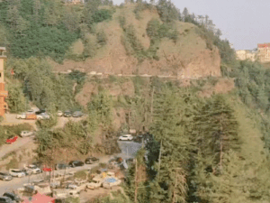 हिमाचल में आज भारी ओलावृष्टि-तूफान का ऑरेंज अलर्ट:अगले 6 दिन बारिश के आसार, 4॰C तक गिरेगा तापमान, पर्यटन स्थलों पर मौसम सुहावना