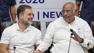 कर्नाटक राज्यसभा चुनाव में कांग्रेस ने मारी बाजी, मल्लिकार्जुन खरगे समेत 3 उम्मीदवार निर्विरोध जीते; BJP का भी एक प्रत्याशी विजयी घोषित​on June 11, 2026 at 10:36 am