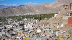 लद्दाख में सिंगल यूज प्लास्टिक और सार्वजनिक स्थानों पर गंदगी फैलाने पर सख्त प्रतिबंध, उपराज्यपाल वीके सक्सेना ने जारी किए कड़े निर्देश​on June 19, 2026 at 9:37 am