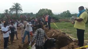 पत्नी से संबंध के शक में पति ने दोस्त को अगवा किया, हत्या के बाद शव को जमीन में दफनाया, 21 दिनों बाद मिली गली हुई लाश​on June 15, 2026 at 4:41 pm