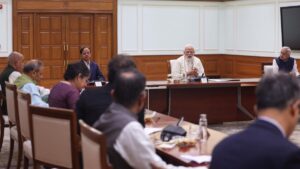 वैश्विक अनिश्चितताओं के बीच इकोनॉमिक एडवाइजरी काउंसिल के सदस्यों के साथ PM मोदी ने की बैठक, इन मुद्दों पर हुई चर्चा​on June 6, 2026 at 1:21 pm