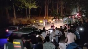मेरठ से खुशी-खुशी नैनीताल घूमने आया परिवार, टेंपो ट्रैवलर खाई में गिरी, 2 महिलाओं की मौत, 25 घायल​on June 18, 2026 at 3:04 am